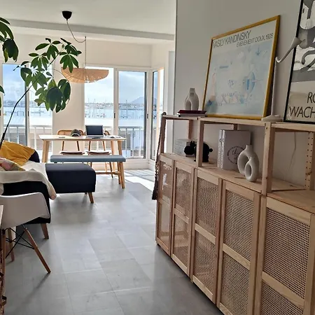 公寓 Arena Home, Chic & Sea View *
