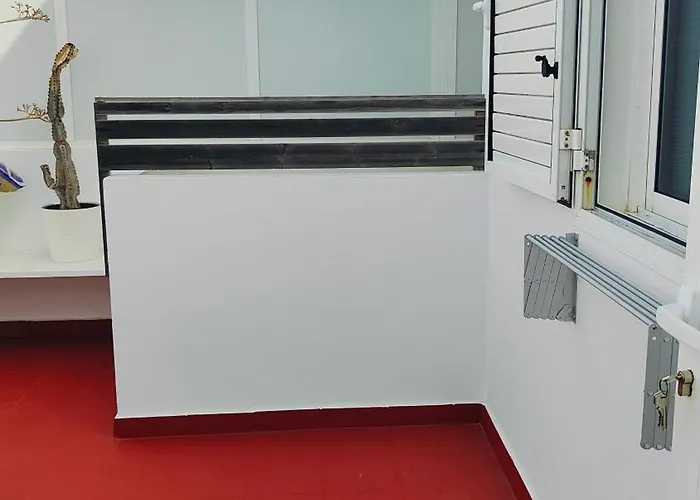 Arena Home, Chic & Sea View *