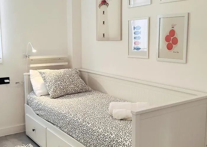 Arena Home, Chic & Sea View Appartamento