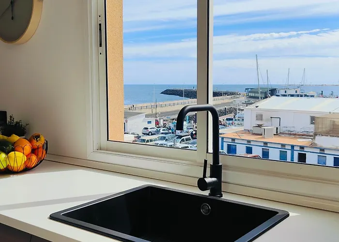 Appartamento Arena Home, Chic & Sea View *