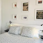 Arena Home, Chic & Sea View