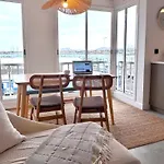 Arena Home, Chic & Sea View شقة كوراليهو